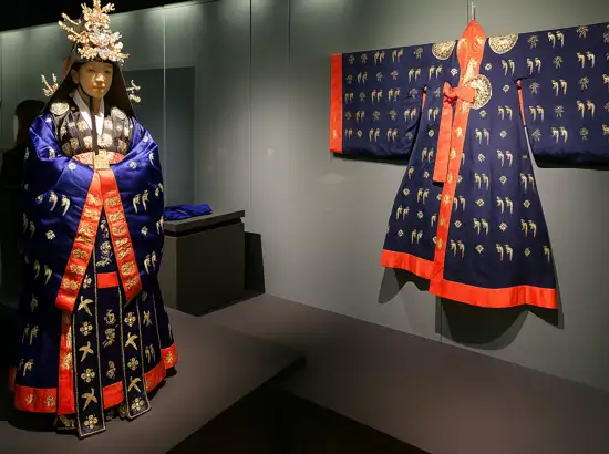 Royal wedding ceremonial attire on display at the National Palace Museum of Korea.
