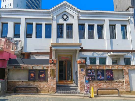 The Spot Fabulous, a popular Seoul cafe known for handmade desserts and coffee.
