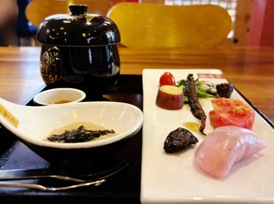 ddp cafe and tea Korean tea set with dessert plate on a tray near Dongdaemun