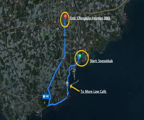 Route map of the Jeju Seogwipo travel course showing the path from Soesokkak to To More Low Café and ending at Cheogajip Yeontan BBQ.